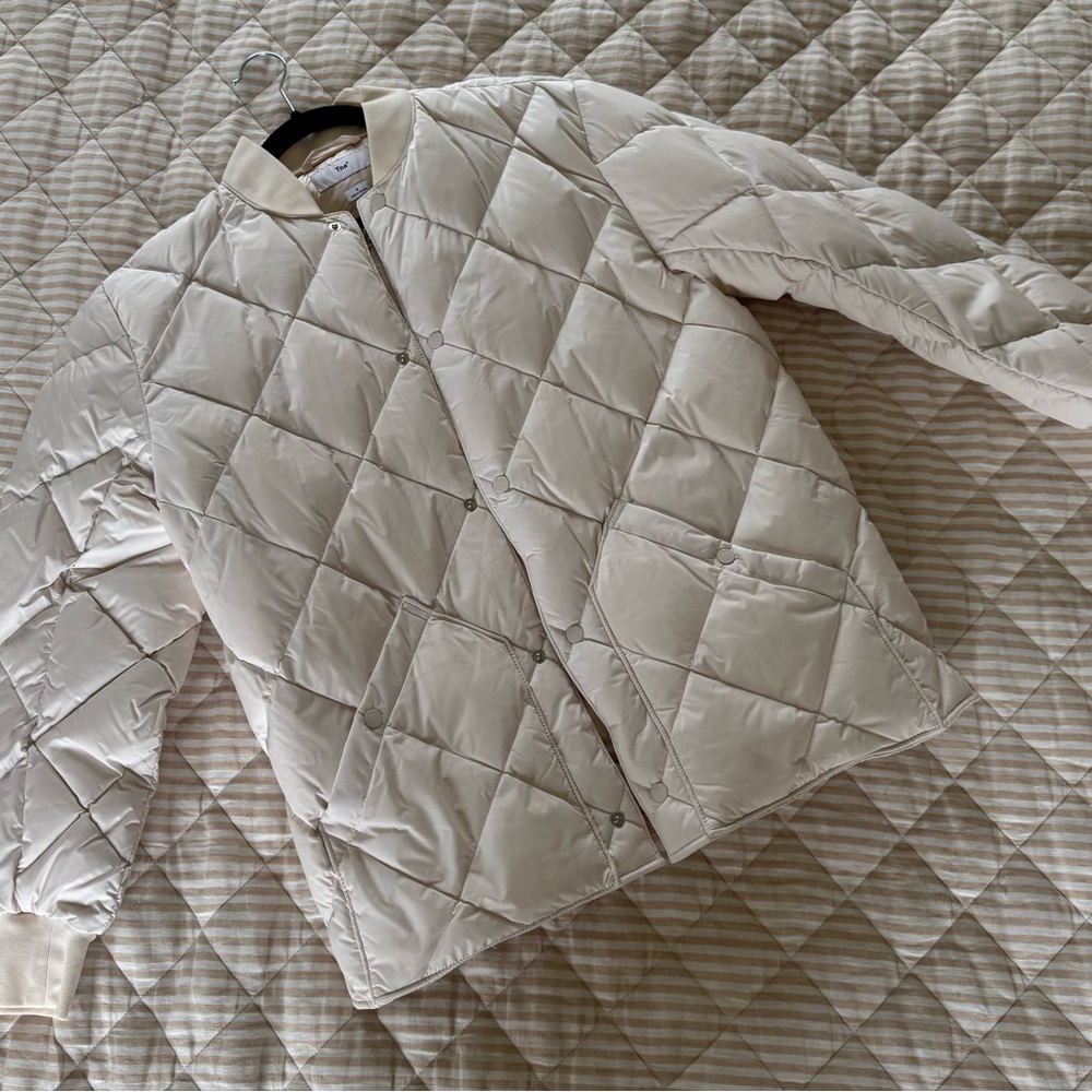 TNA by Aritzia Cream Quilted Jacket